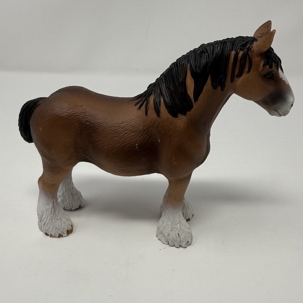 2009 Schleich Brown Clydesdale Horse Standing Stallion 4.5"x5.5" D-73527